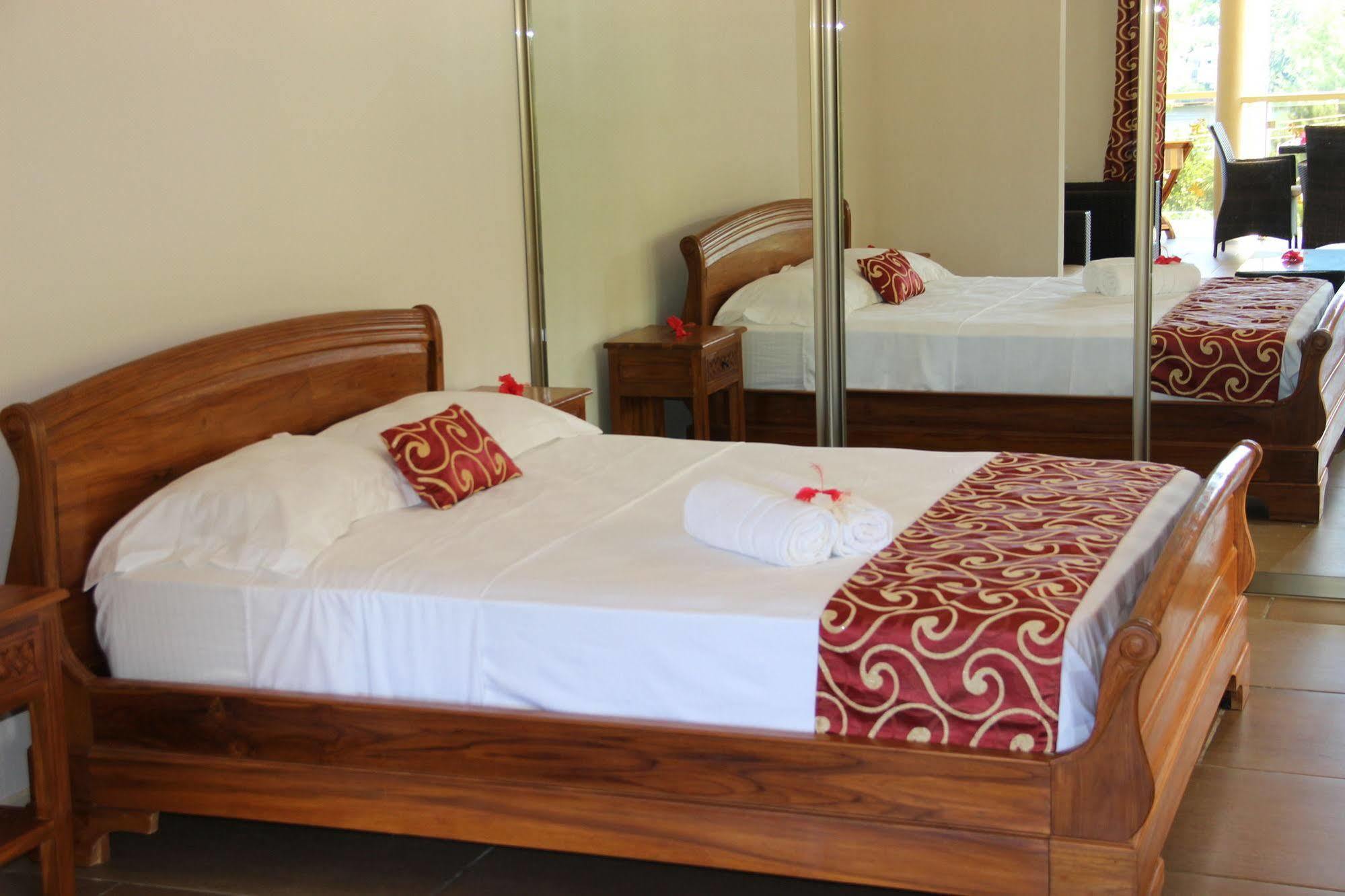 Summer Self Catering Baie Sainte Anne Luaran gambar