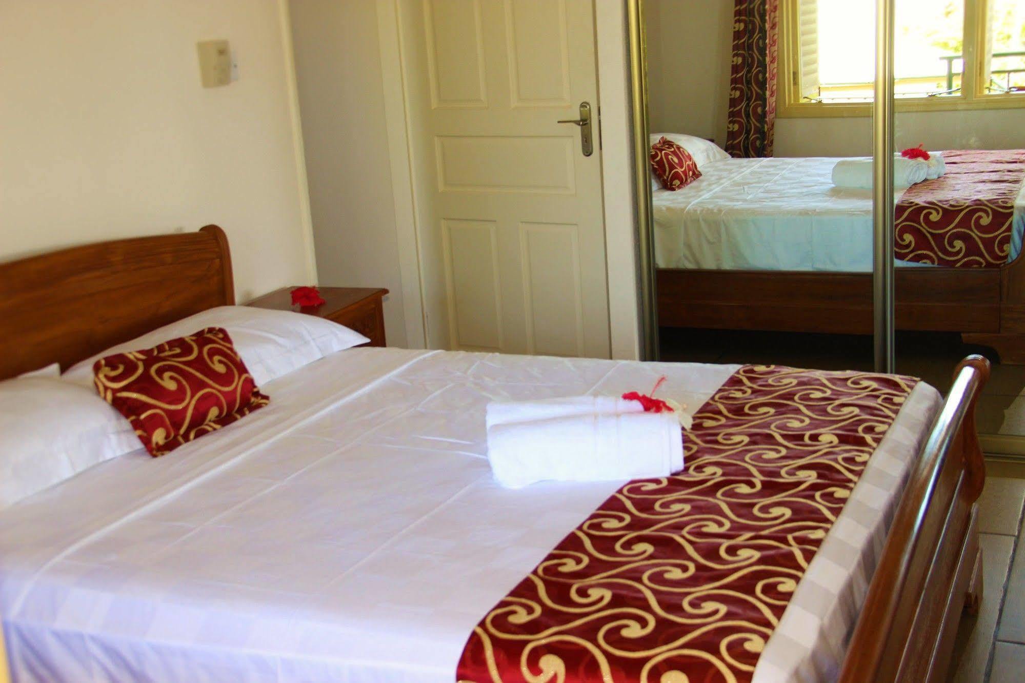 Summer Self Catering Baie Sainte Anne Luaran gambar
